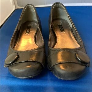 Women's Ecco Black Flats